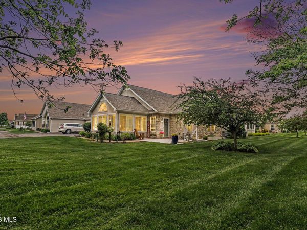 8367 Fossil Avenue, Sylvania, OH 43560