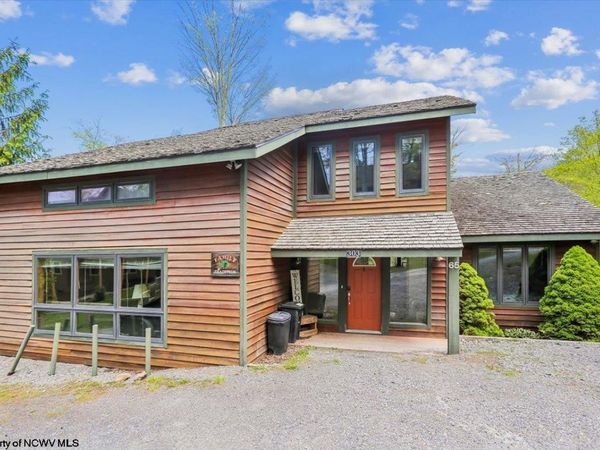 303 Slopeside Road, Davis, WV 26260