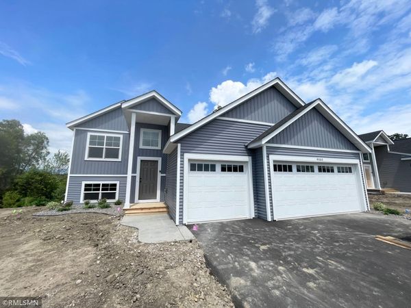 4660 199th Street N, Forest Lake, MN 55025