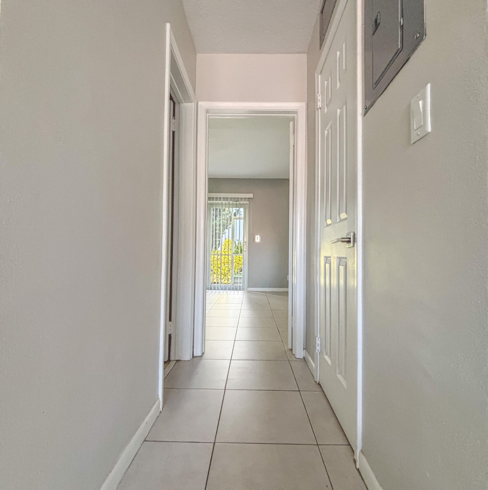 2141 NE 41st Street, Unit 3, Lighthouse Point, FL 33064 Photo