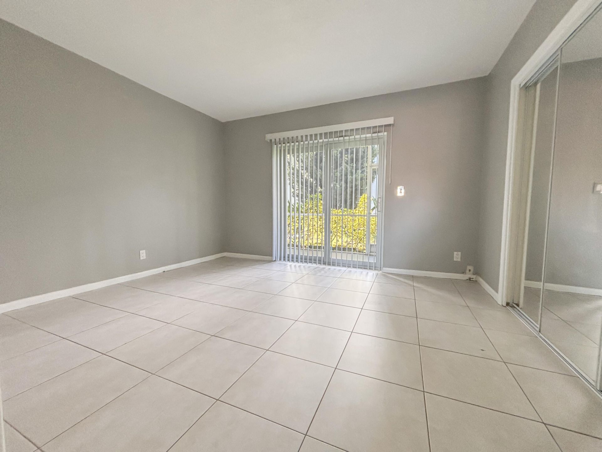 2141 NE 41st Street, Unit 3, Lighthouse Point, FL 33064 Photo