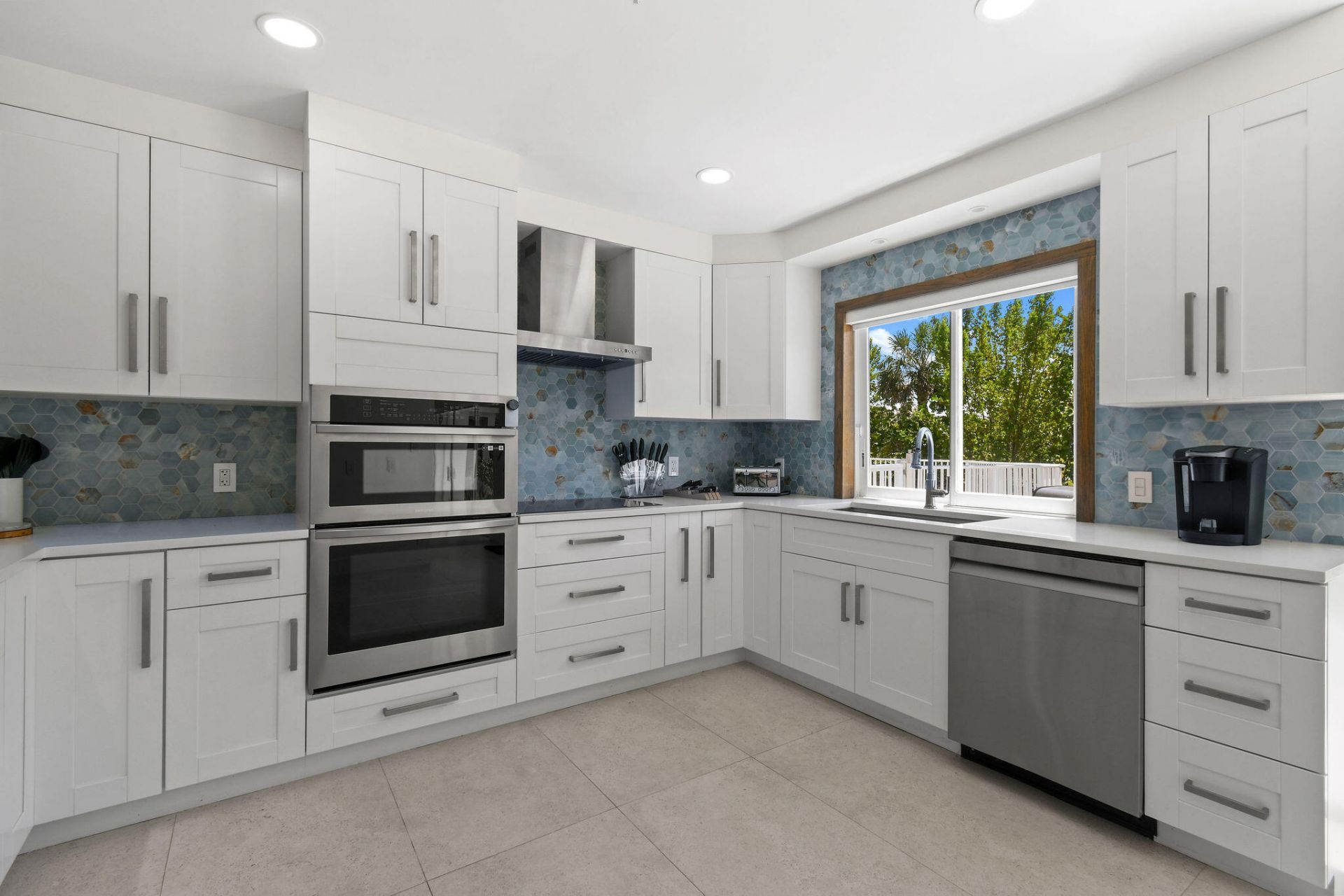 114 N Beach Road, Jupiter Island, FL 33455 Photo