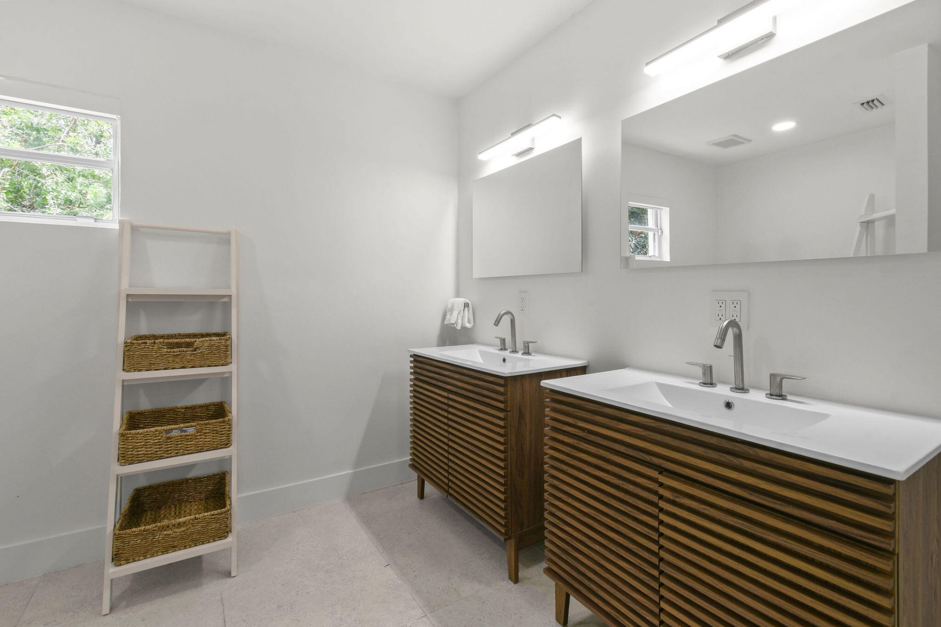 114 N Beach Road, Jupiter Island, FL 33455 Photo