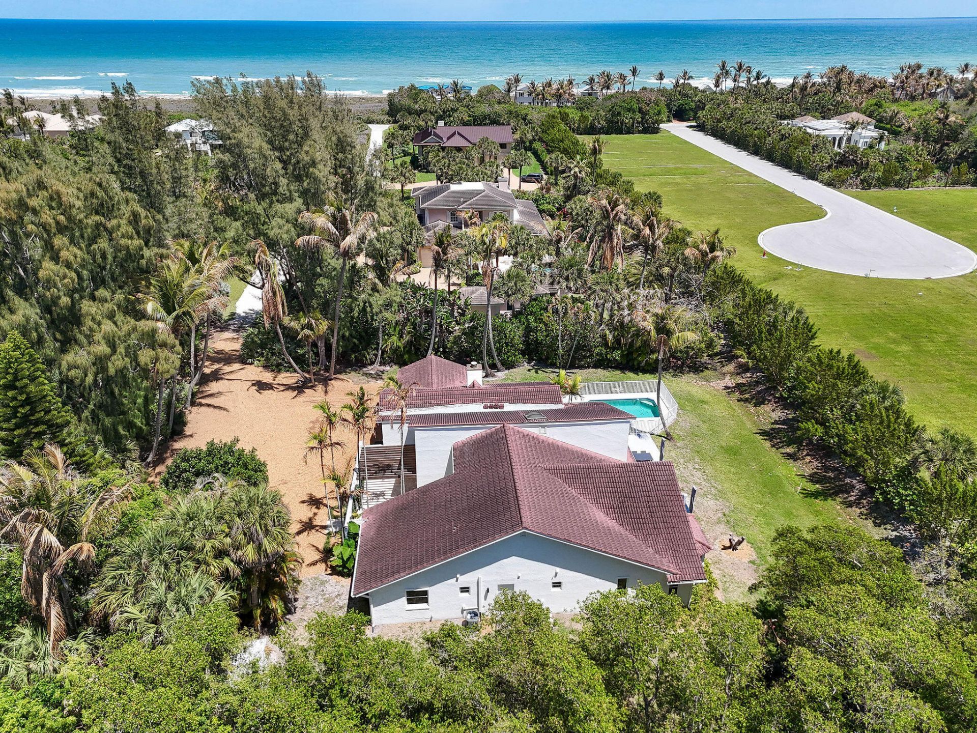 114 N Beach Road, Jupiter Island, FL 33455 Photo