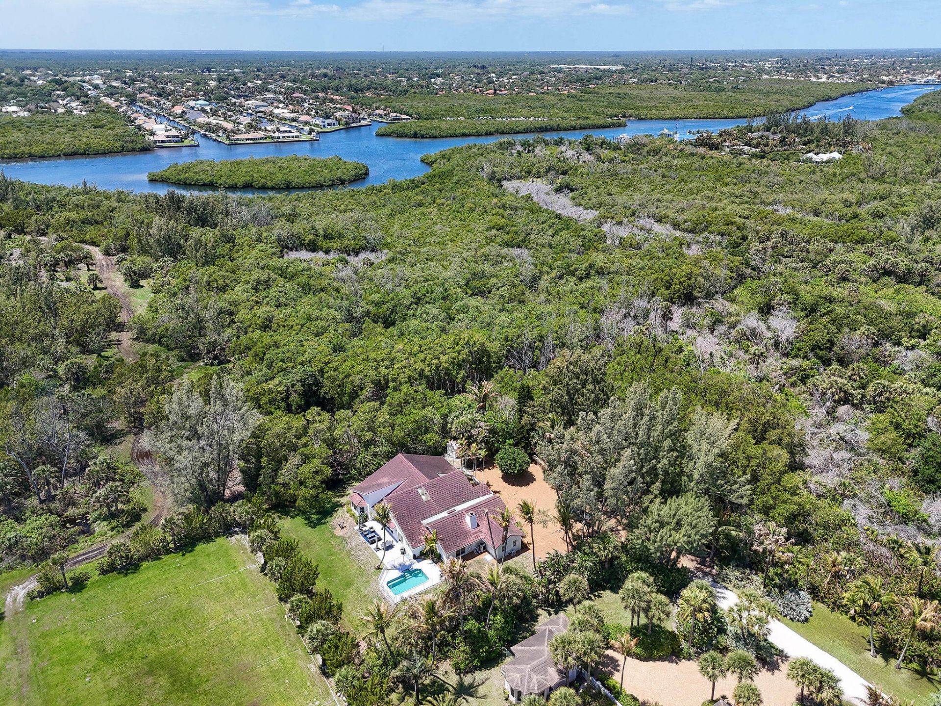 114 N Beach Road, Jupiter Island, FL 33455 Photo