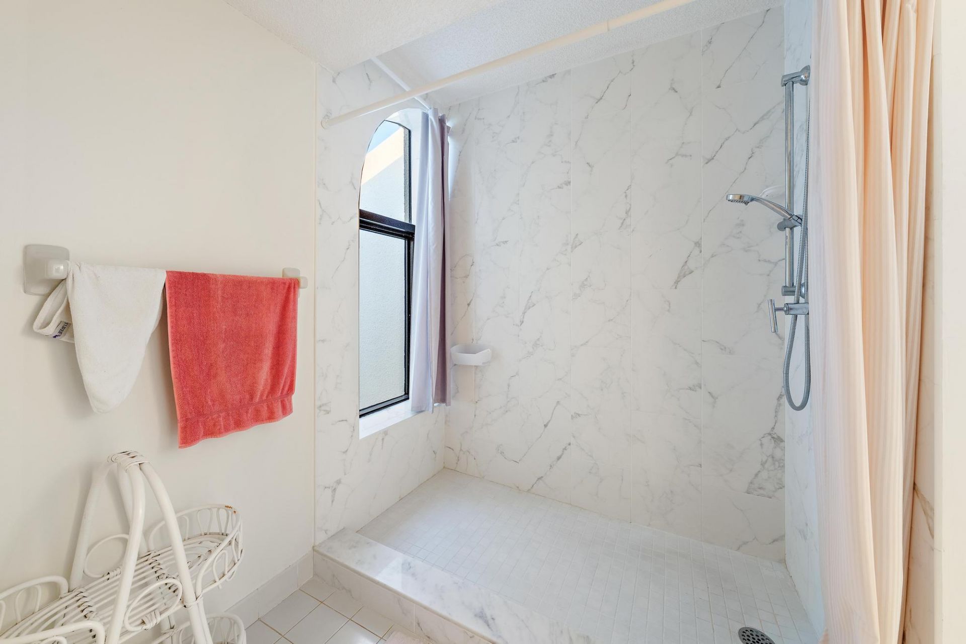3970 N Ocean Drive, Unit 6, Singer Island, FL 33404 Photo
