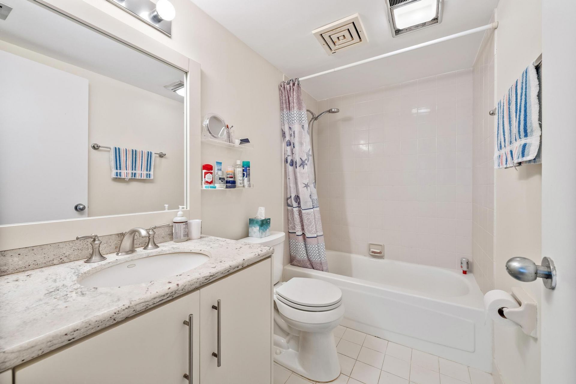 3970 N Ocean Drive, Unit 6, Singer Island, FL 33404 Photo