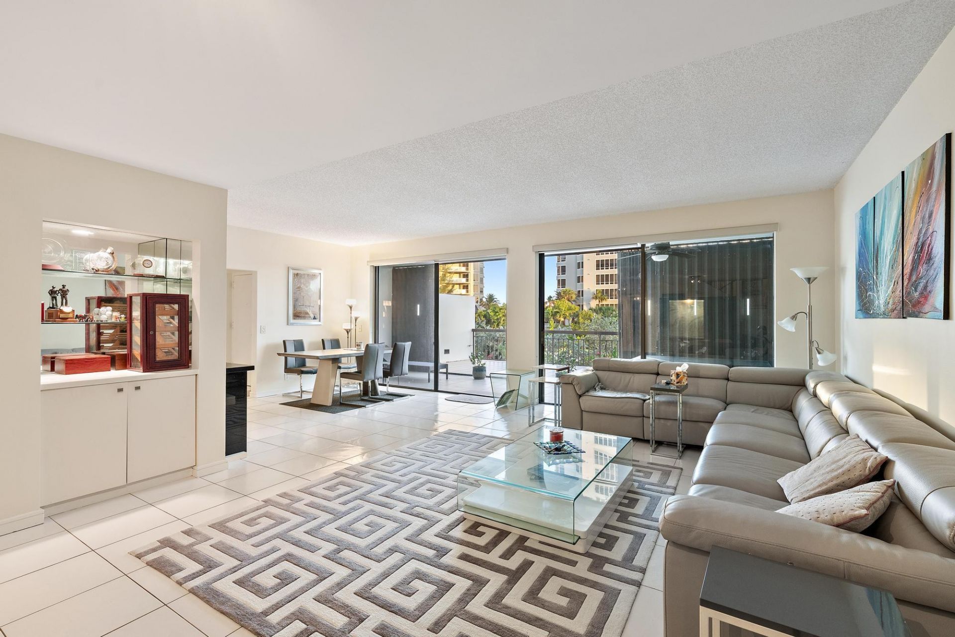 3970 N Ocean Drive, Unit 6, Singer Island, FL 33404 Photo