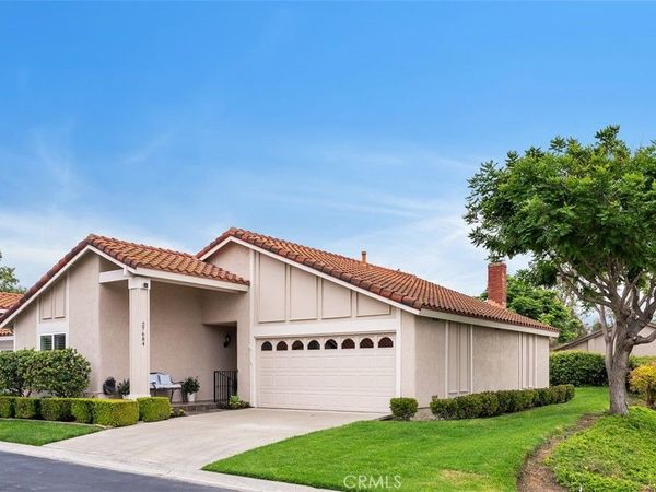 27684 Calle Valdes, Mission Viejo, CA 92692