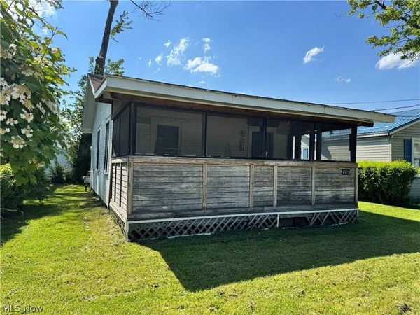 4975 Presidential Drive , Geneva on the Lake, OH 44041