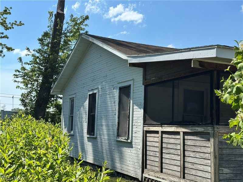 4975 Presidential Drive , Geneva on the Lake, OH 44041 Photo 7