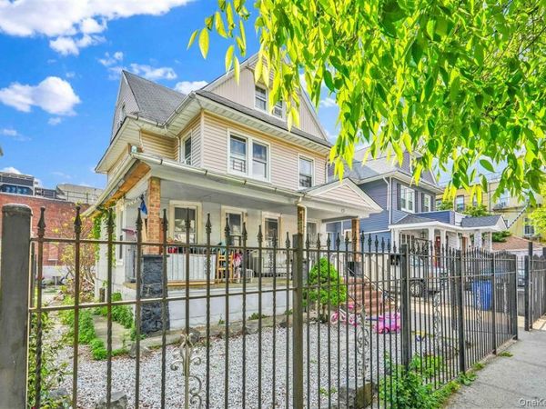 86-16 120th Street , Richmond Hill, NY 11418