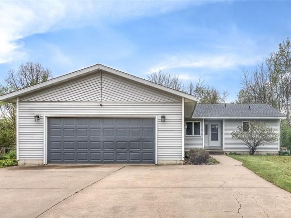 250 W Maple Avenue, Barron, WI 54812