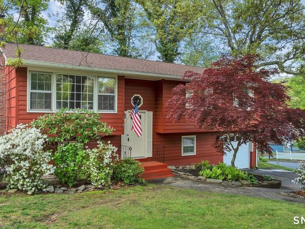 1 Holly, Ledyard, CT 06335