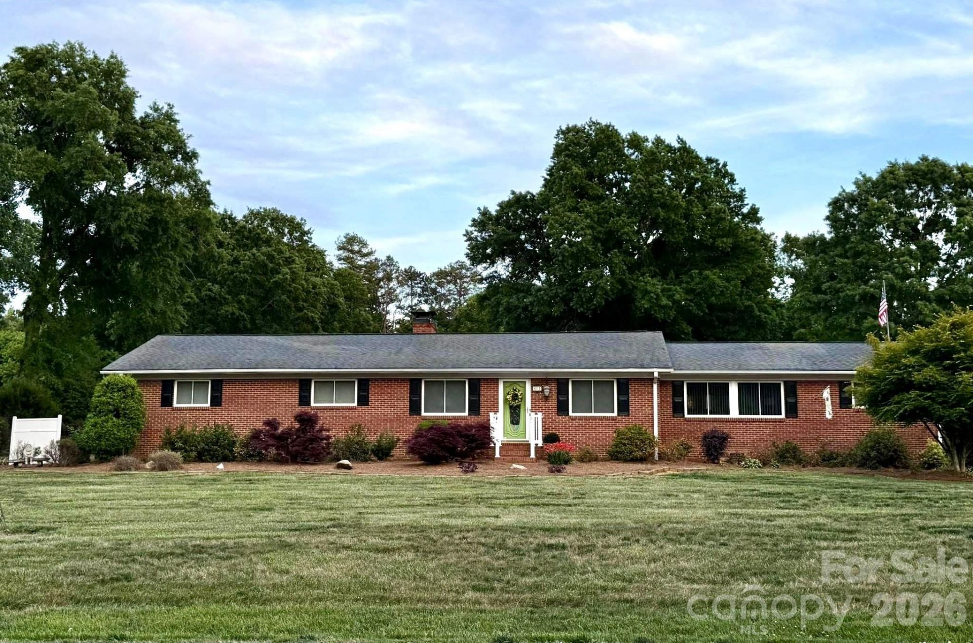 403 W Old Post Road , Cherryville, NC 28021 Main Photo