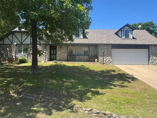 909 Bayshore Drive, Sand Springs, OK 74063