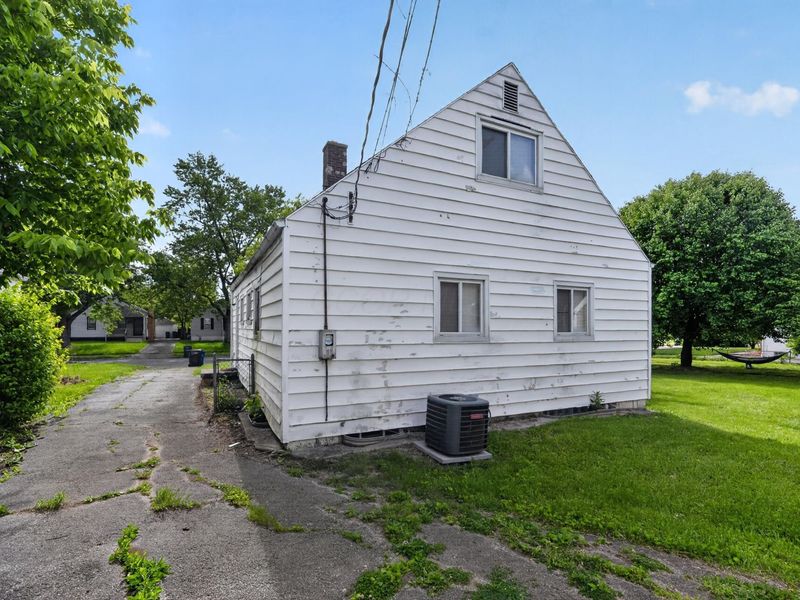 329 S Weyant Avenue, Columbus, OH 43213 Photo 1