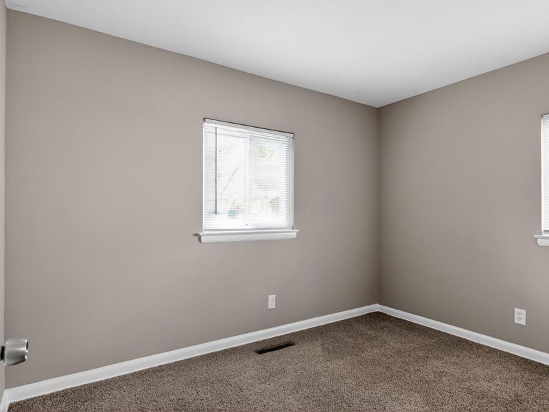 329 S Weyant Avenue, Columbus, OH 43213 Photo 10