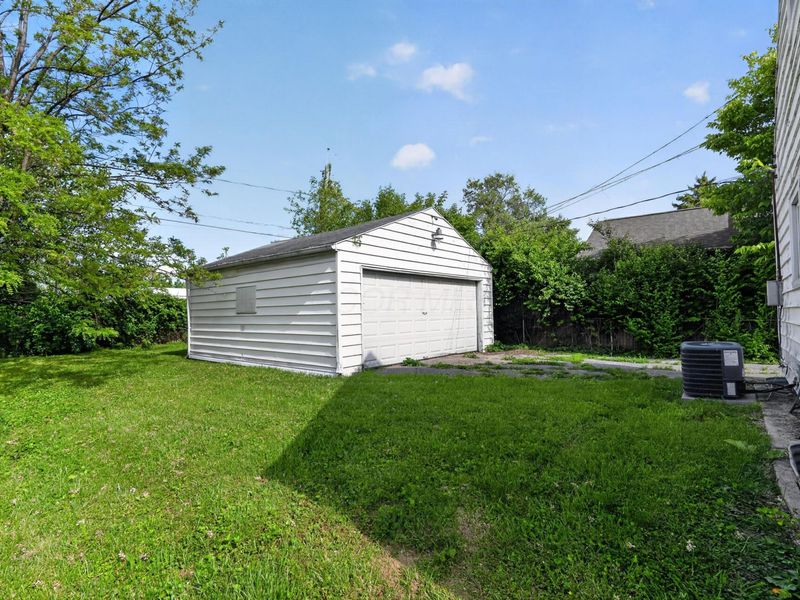 329 S Weyant Avenue, Columbus, OH 43213 Photo 6