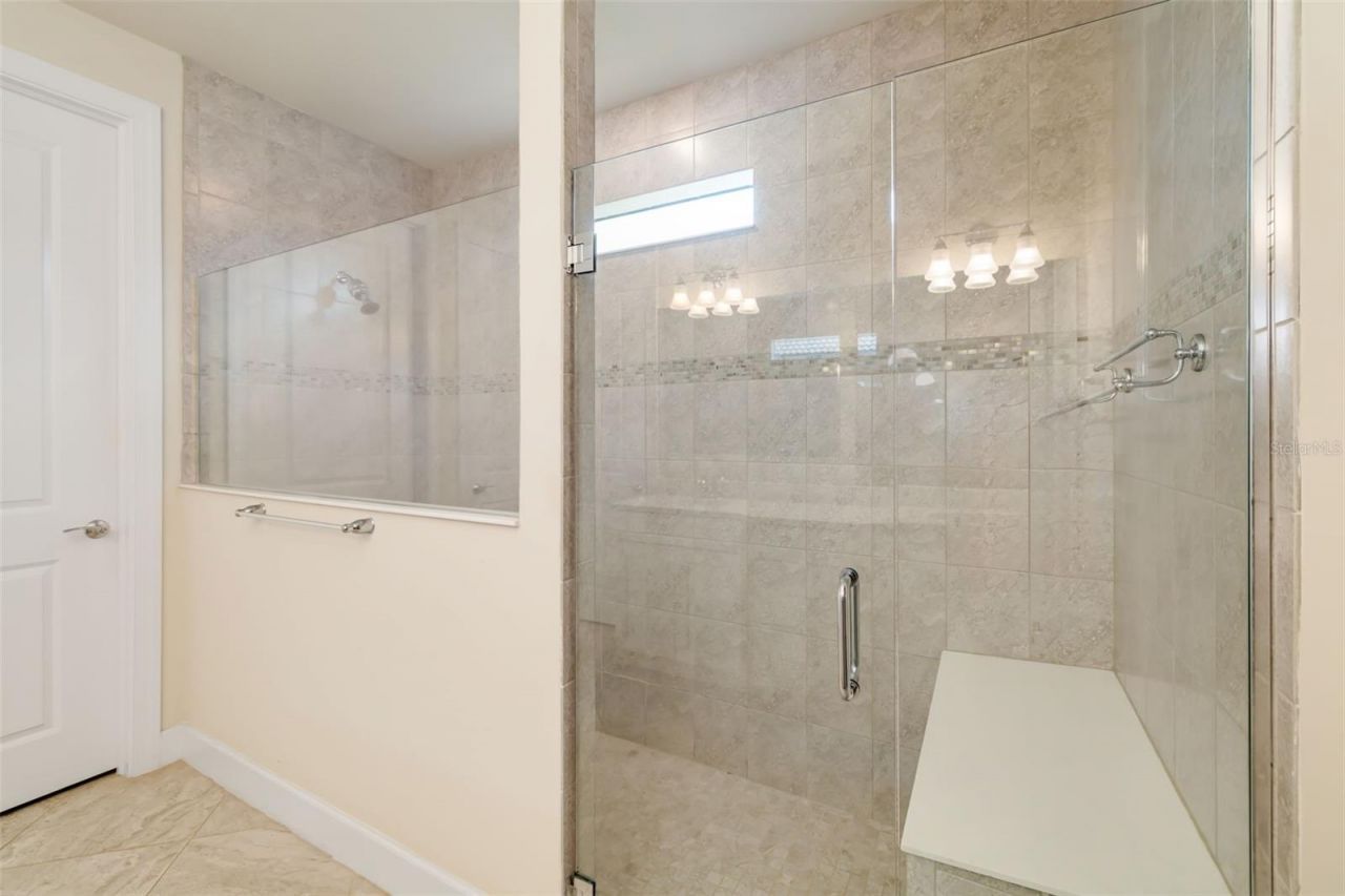 825 Seascape Place, Sarasota, FL 34240 Photo