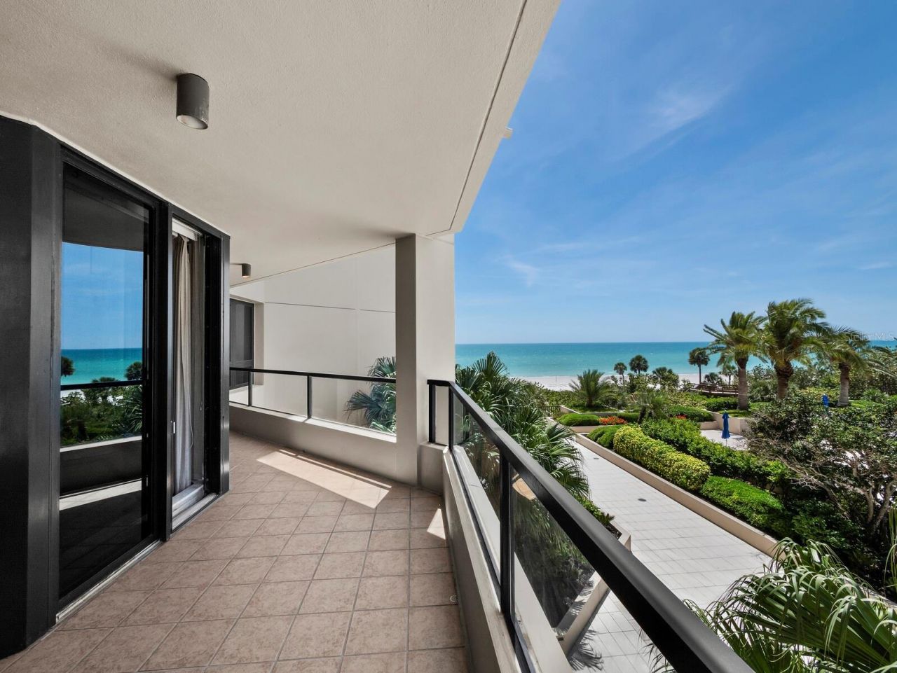 1211 Gulf Of Mexico Drive, Unit 109, Longboat Key, FL 34228 Photo