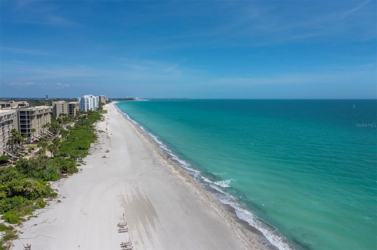 1211 Gulf Of Mexico Drive, Unit 109, Longboat Key, FL 34228 Photo