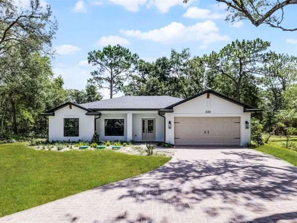 320 KENORA DRIVE , ORANGE CITY, FL 32763
