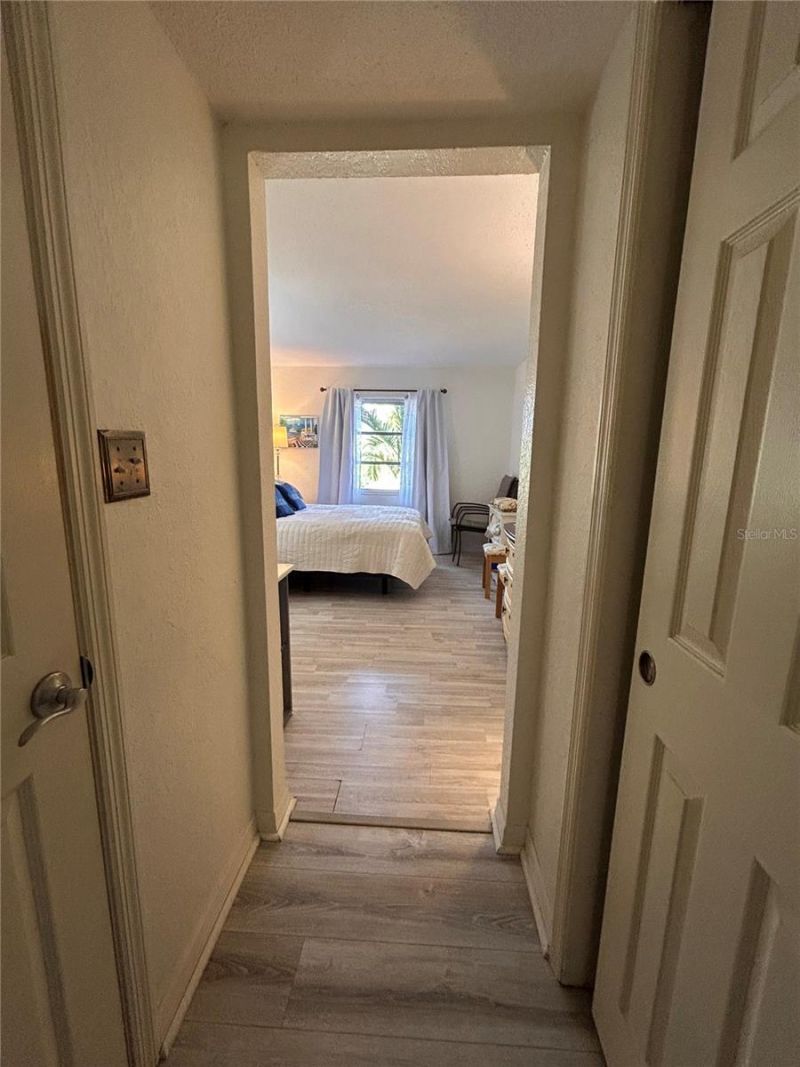 972 La Costa Circle, Unit 3, Sarasota, FL 34237 Photo