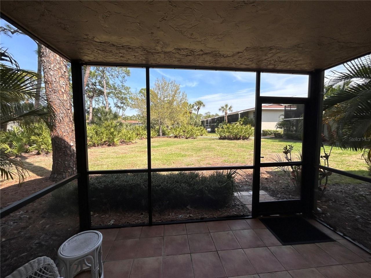 972 La Costa Circle, Unit 3, Sarasota, FL 34237 Photo