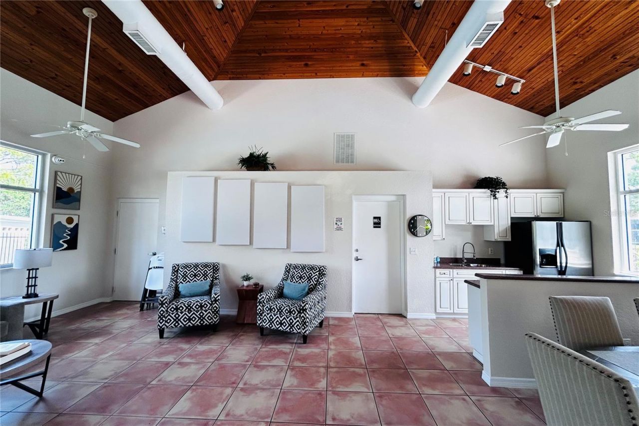 972 La Costa Circle, Unit 3, Sarasota, FL 34237 Photo
