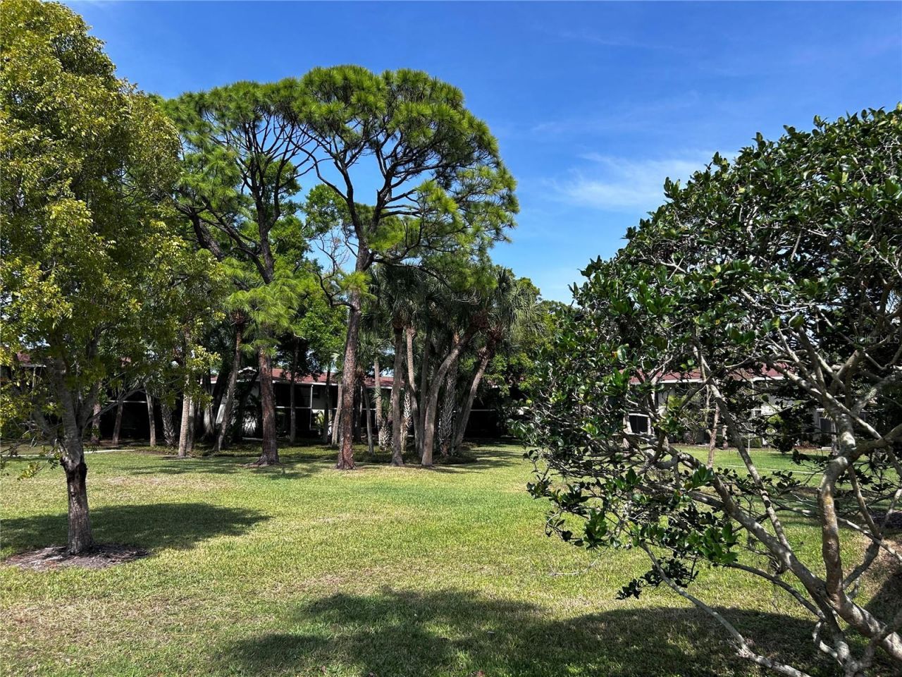 972 La Costa Circle, Unit 3, Sarasota, FL 34237 Photo