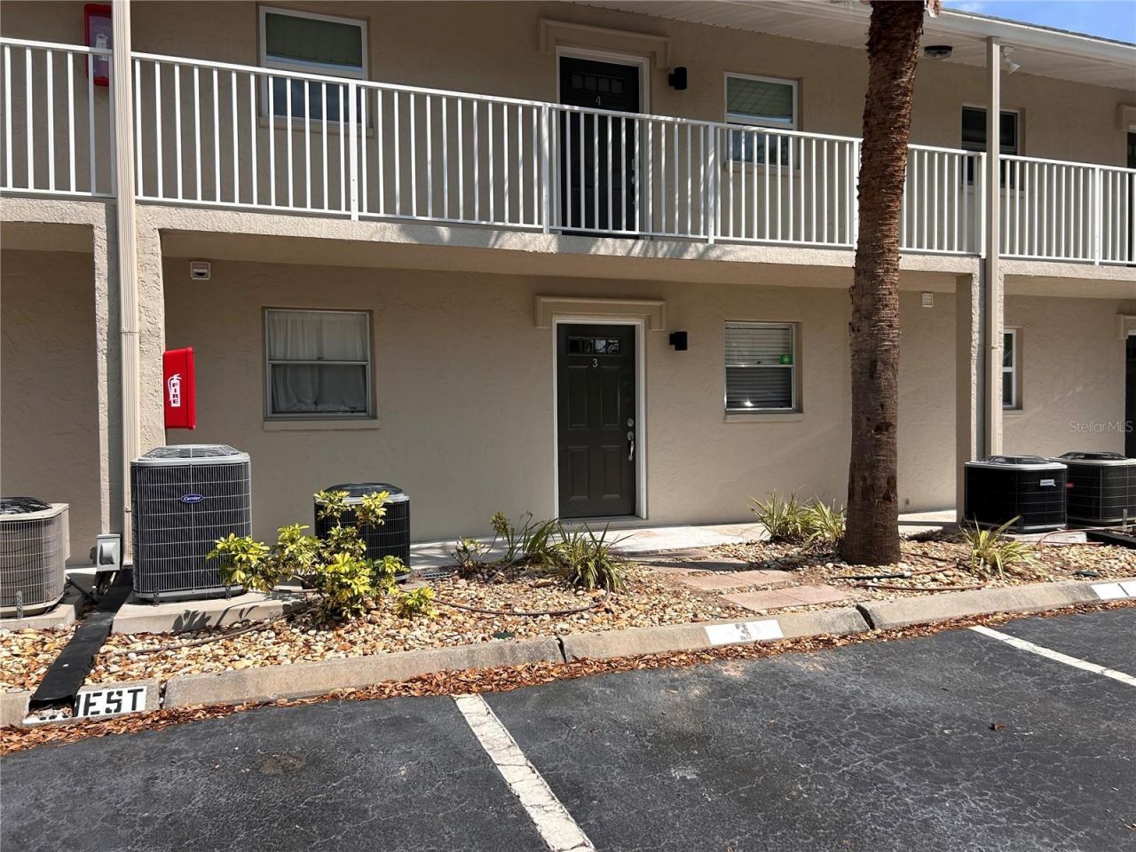 972 La Costa Circle, Unit 3, Sarasota, FL 34237 Photo
