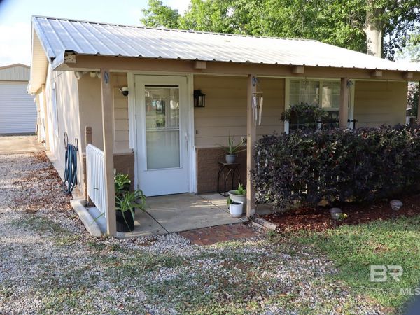 18935 E Hammond Street, Robertsdale, AL 36567