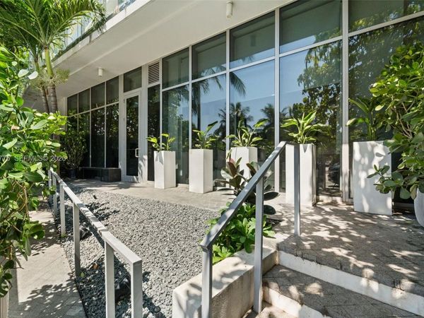 1 Collins Ave , Unit 108, Miami Beach, FL 33139