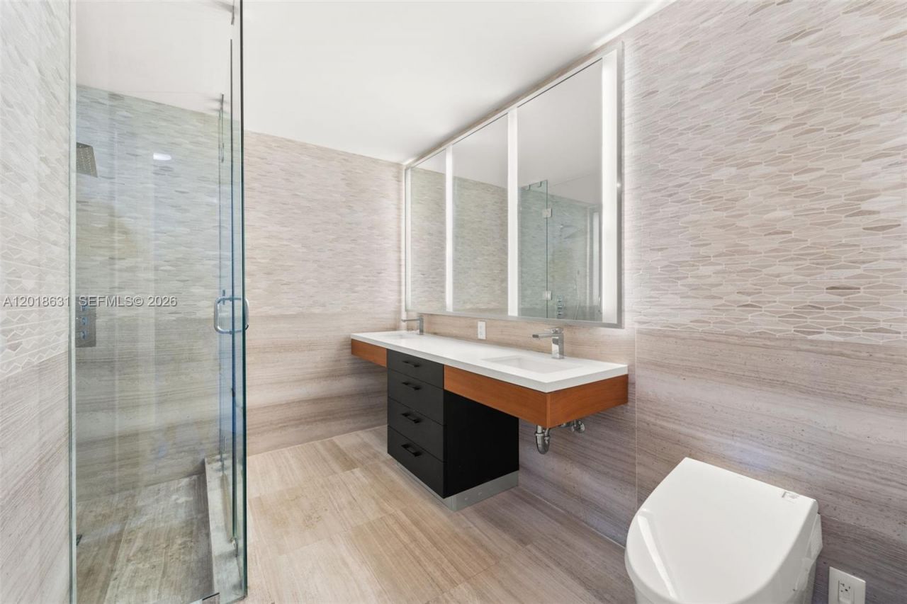 1 Collins Ave , Unit 108, Miami Beach, FL 33139 Photo