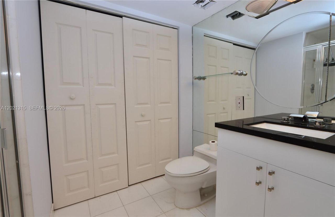 3530 Mystic Pointe Dr , Unit 2510, Aventura, FL 33180 Photo