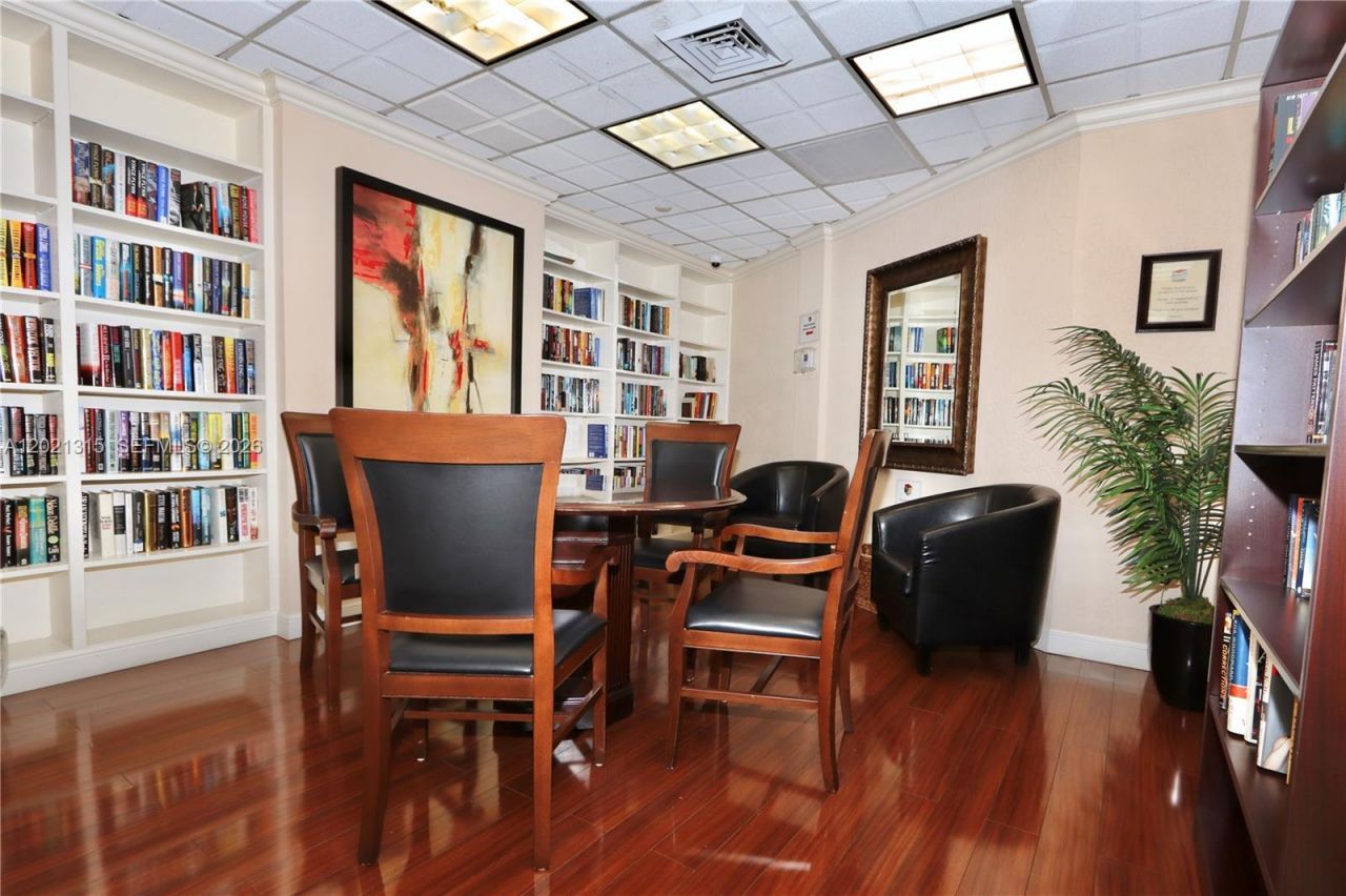 3530 Mystic Pointe Dr , Unit 2510, Aventura, FL 33180 Photo
