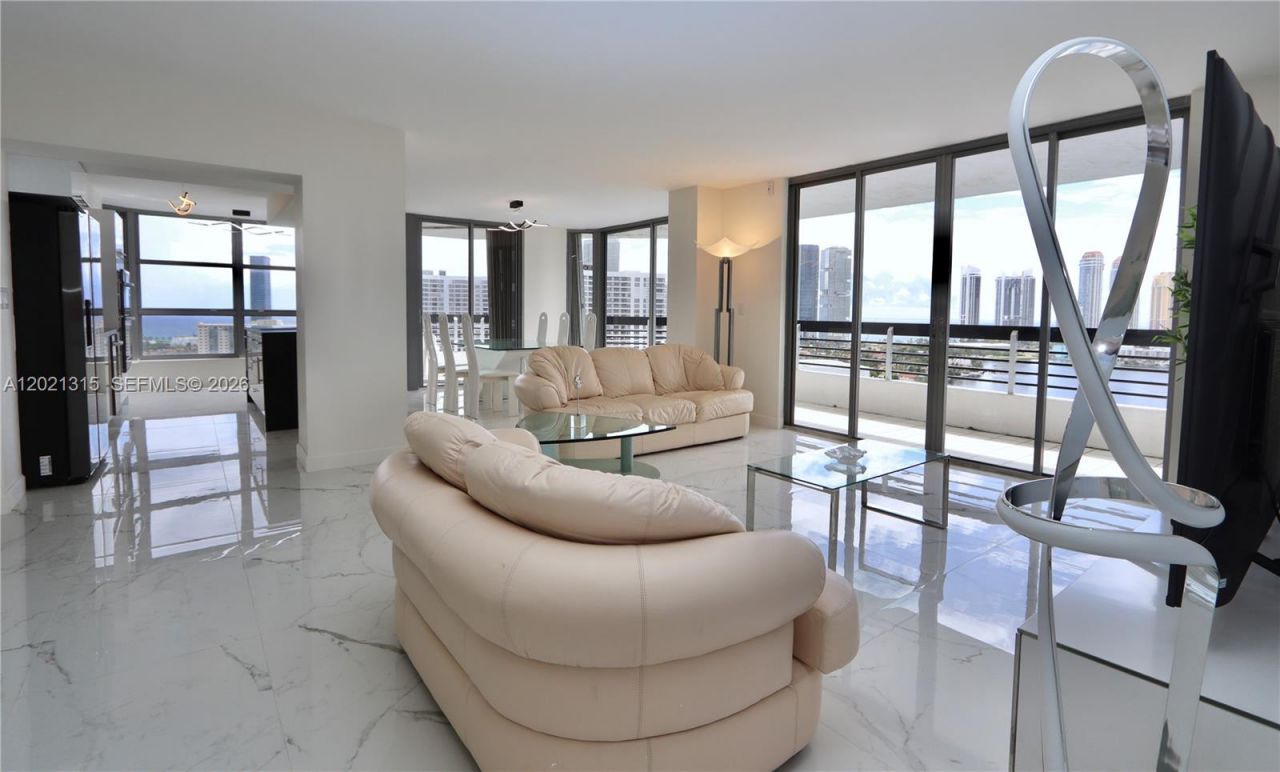 3530 Mystic Pointe Dr , Unit 2510, Aventura, FL 33180 Photo