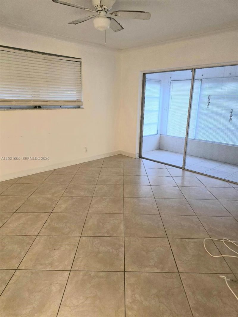 2309 Park Ln , Unit 116, Hollywood, FL 33021 Photo
