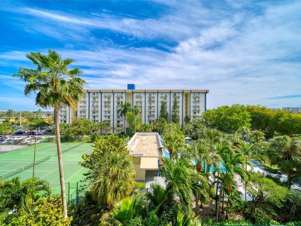 801 NW 47th Ave , Unit 515W, Miami, FL 33126