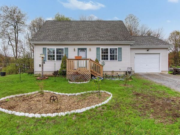 51 Meadow Brook Lane, Fletcher, VT 05444
