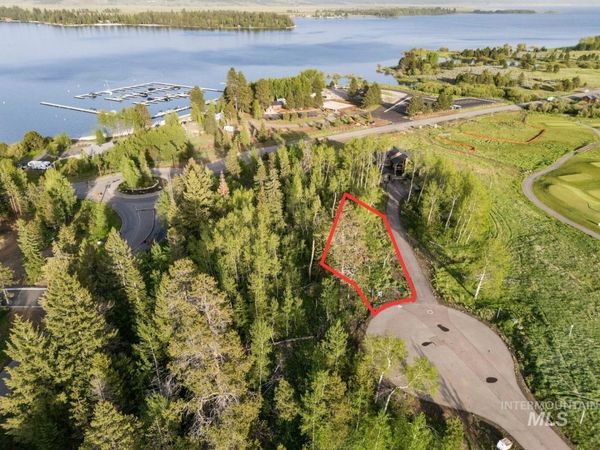 34 Aspen Glade Court, Donnelly, ID 83615