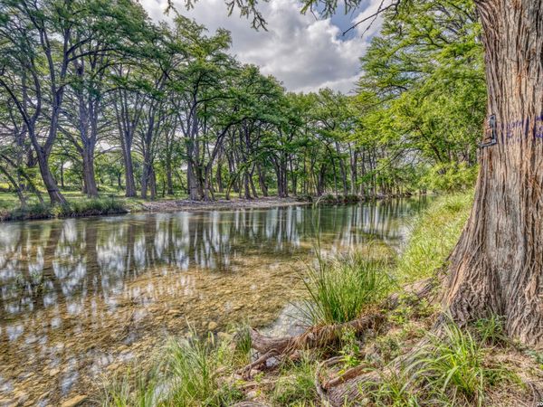 3154 LITTLE DRY FRIO RD, Rio Frio, TX 78879
