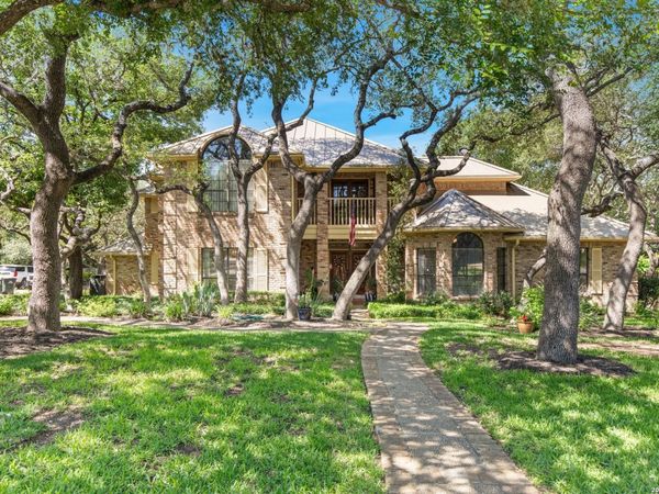 9 Camden Oaks, San Antonio, TX 78248