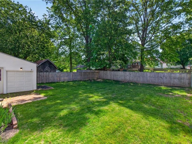 1208 39th Street NW, Canton, OH 44709 Photo 22
