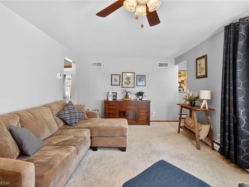 1208 39th Street NW, Canton, OH 44709 Photo 6