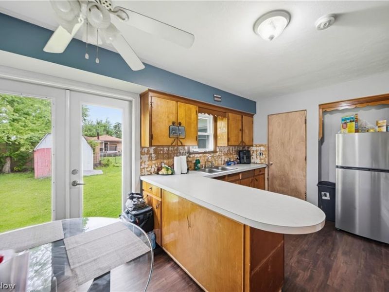 1528 Maryland Avenue, Lorain, OH 44052 Photo 18