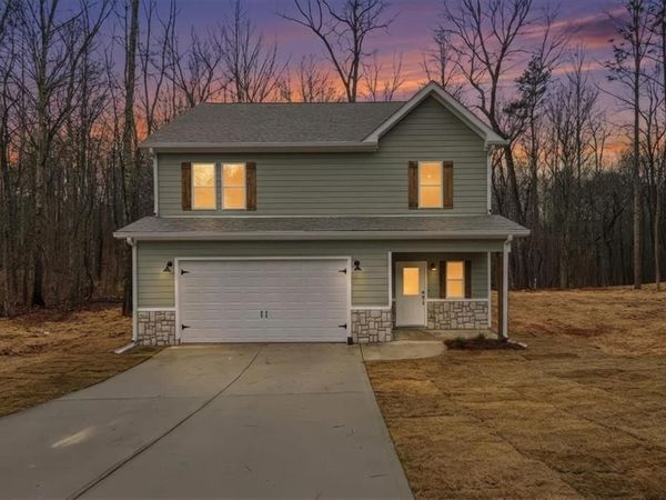 140 Alfred Drive , Carrollton, GA 30116