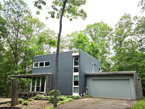 287 Lake Thunderbird Drive, Putnam, IL 61560
