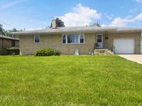8606 Calumet Avenue, Munster, IN 46321 primary photo